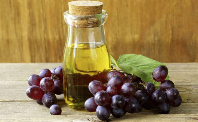 Grape Seed Oil for Perfect Skin & Hair